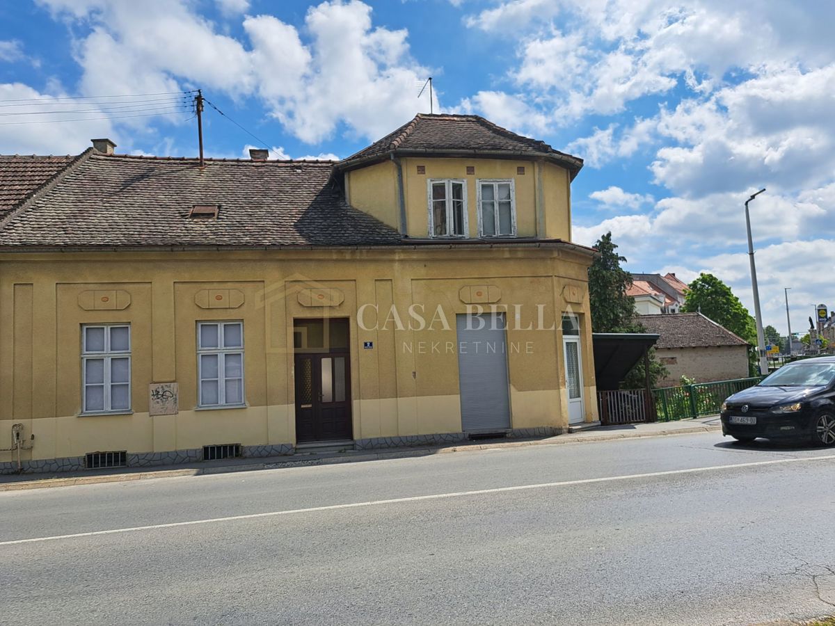 Haus Zu verkaufen - OSJEČKO-BARANJSKA VALPOVO