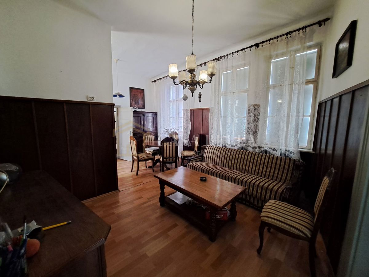 Haus Zu verkaufen - OSJEČKO-BARANJSKA VALPOVO