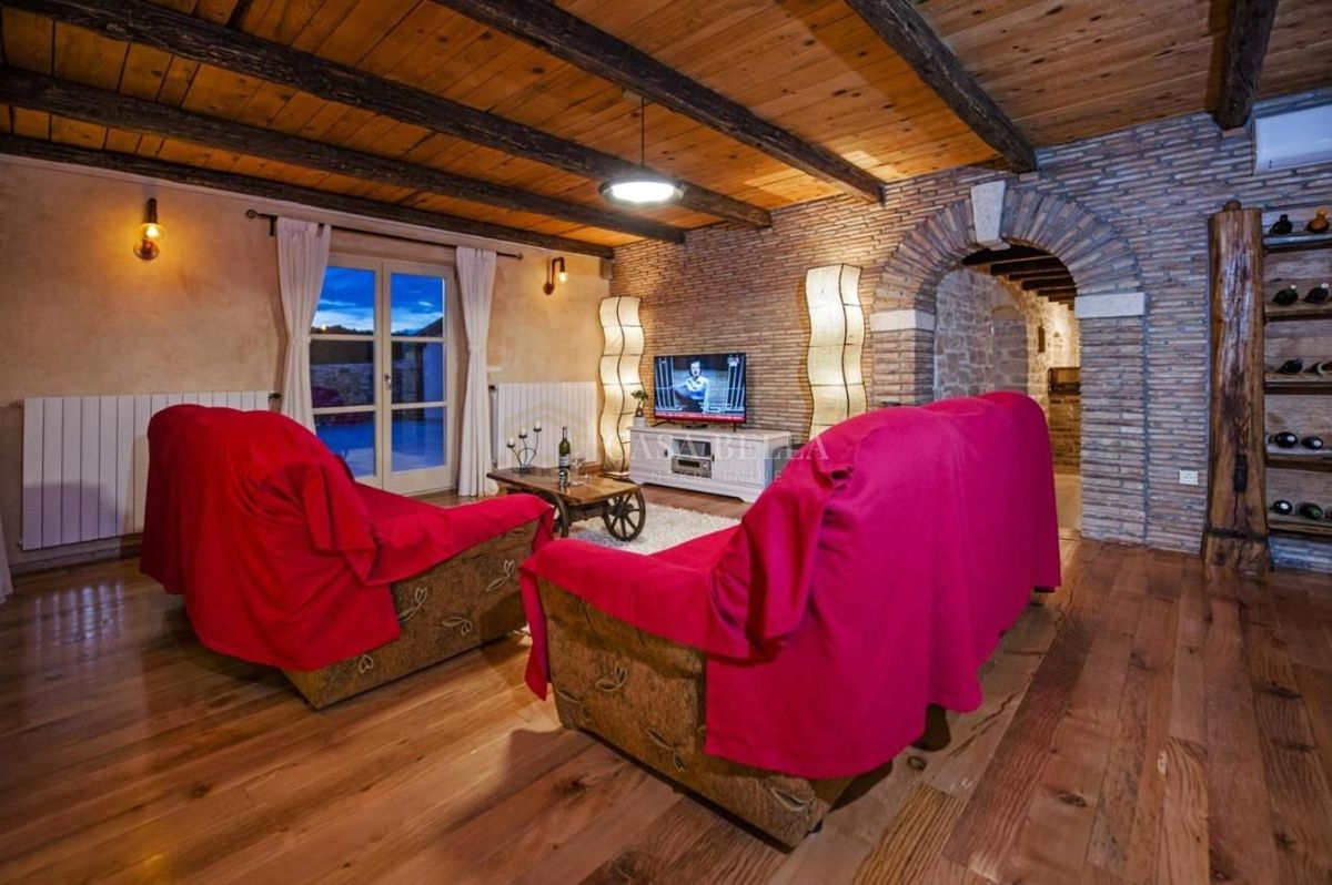 Maison À vendre - ISTARSKA BALE