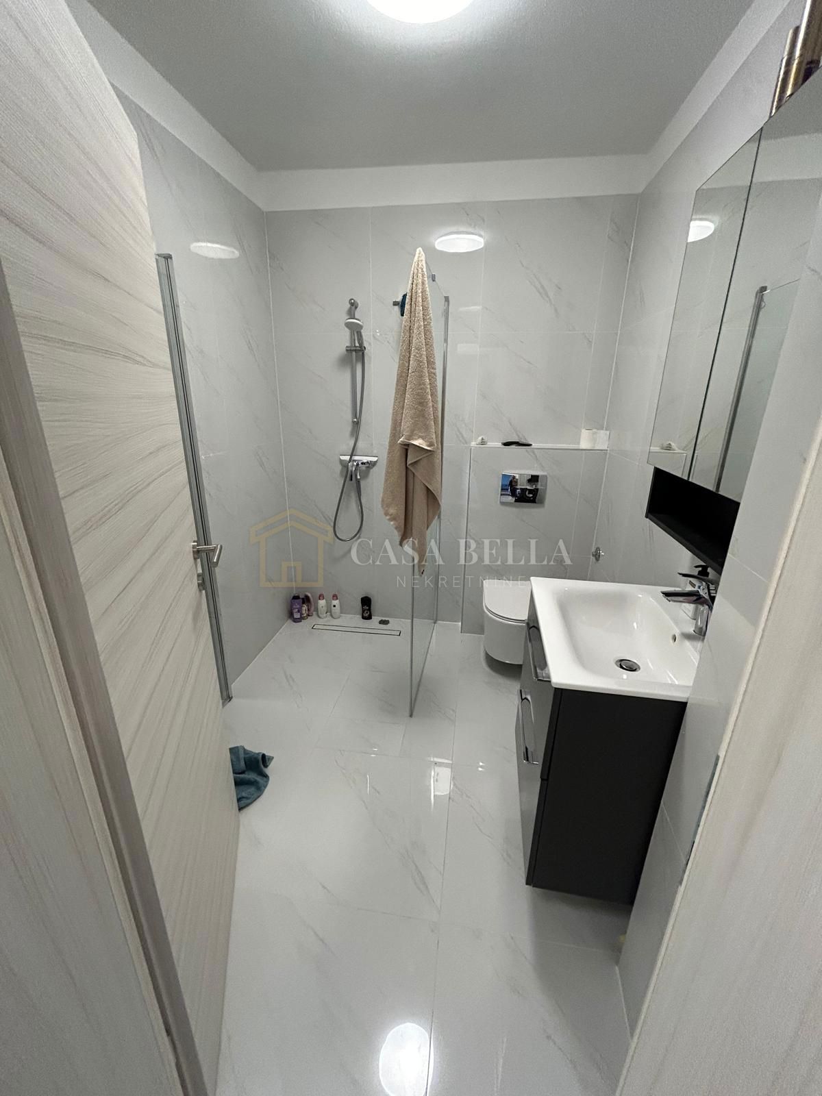 Apartma Na predaj - PRIMORSKO-GORANSKA KRK