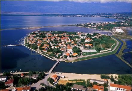 Pozemok na predaj – Nin