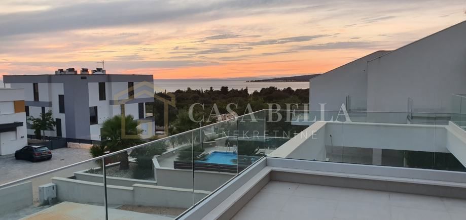Casa In vendita - LIČKO-SENJSKA NOVALJA