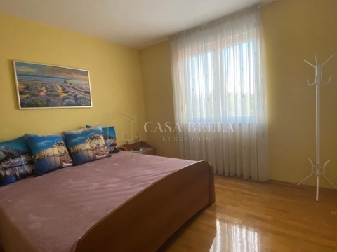 Flat For sale - PRIMORSKO-GORANSKA KASTAV