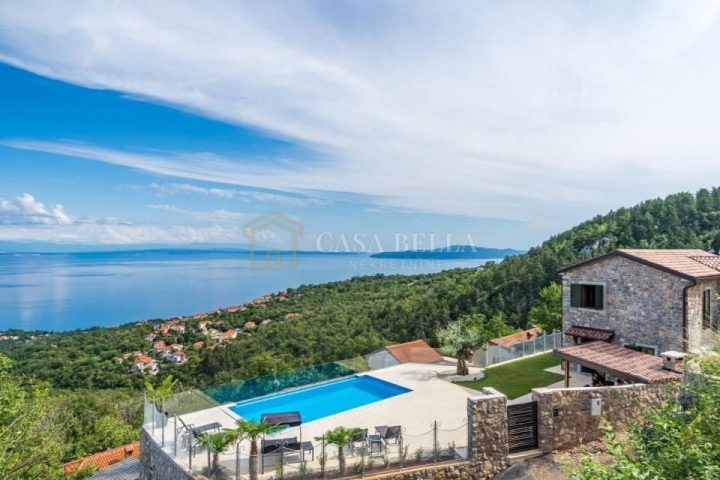 Hiša na predaj – Opatija