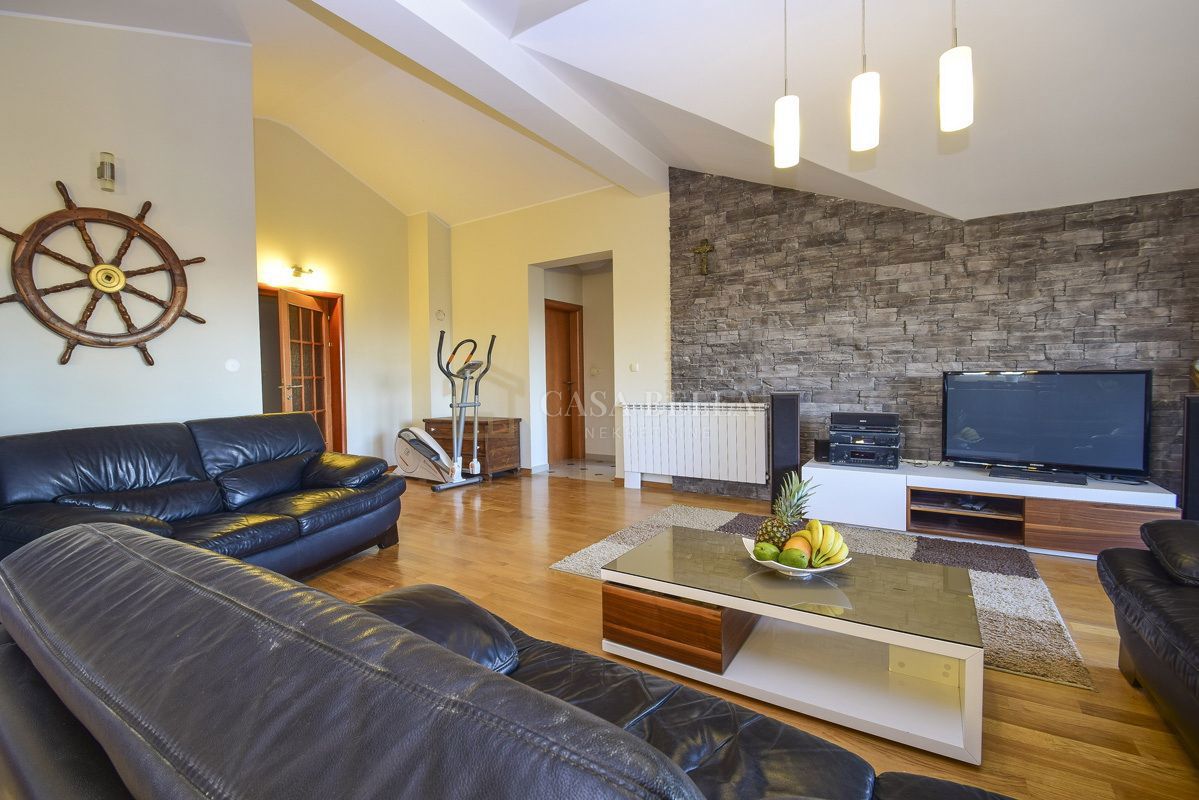Maison À vendre - ŠIBENSKO-KNINSKA VODICE