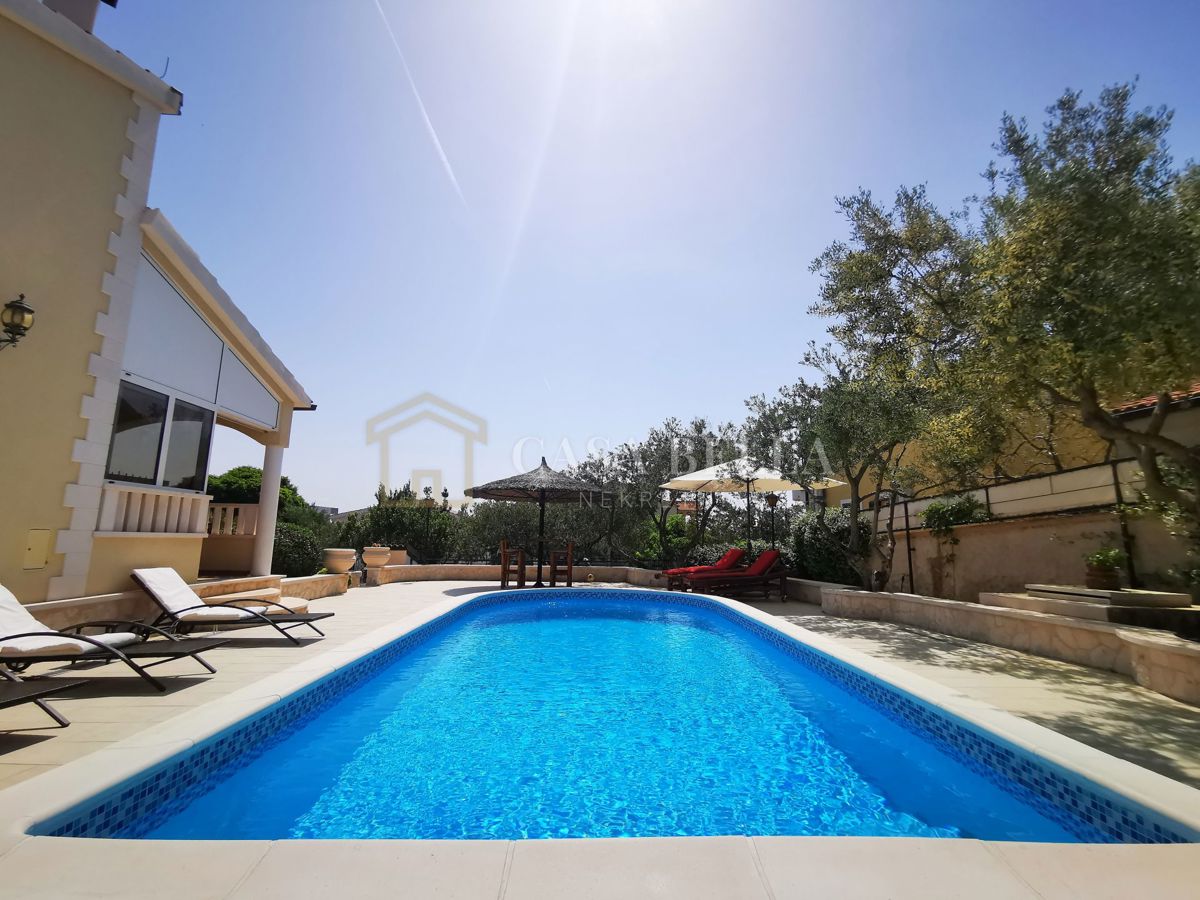 Maison À vendre - ŠIBENSKO-KNINSKA VODICE