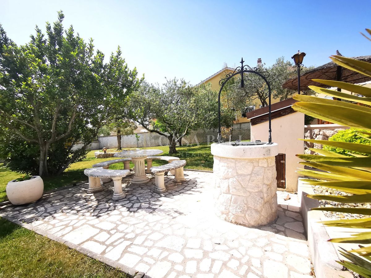 Maison À vendre - ŠIBENSKO-KNINSKA VODICE