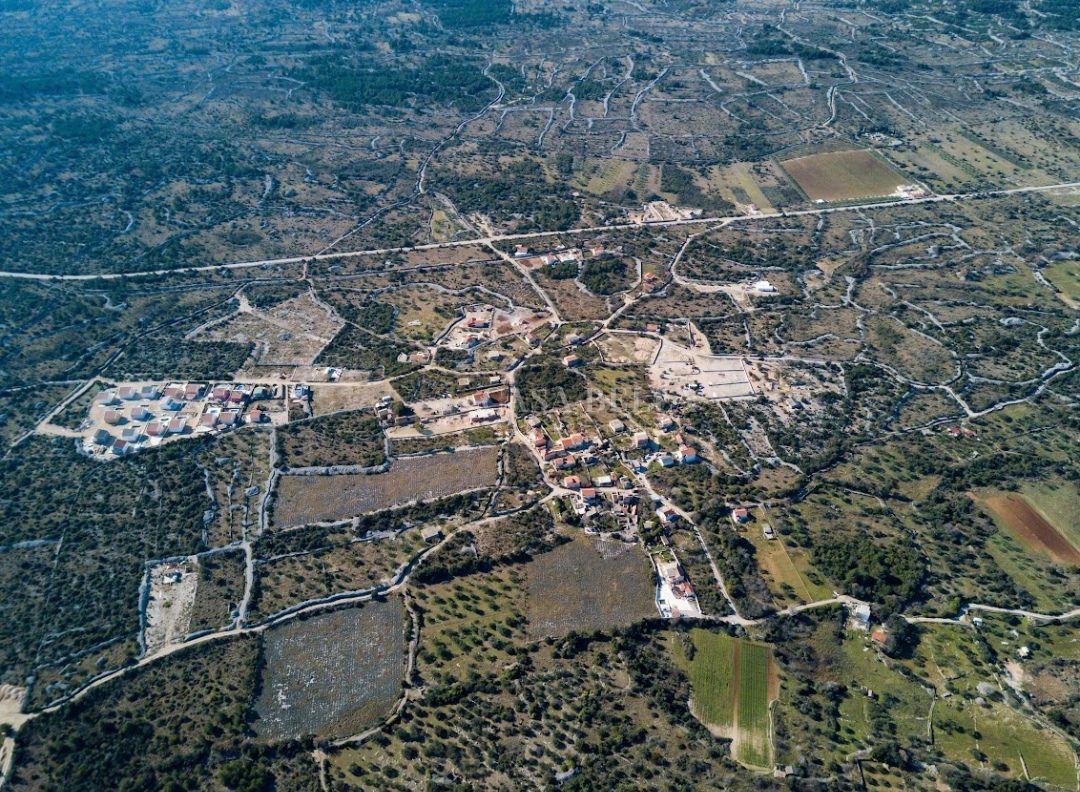 Pozemok Na predaj - ŠIBENSKO-KNINSKA ŠIBENIK