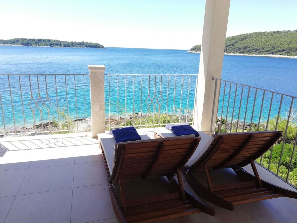 House For sale - DUBROVAČKO-NERETVANSKA KORČULA