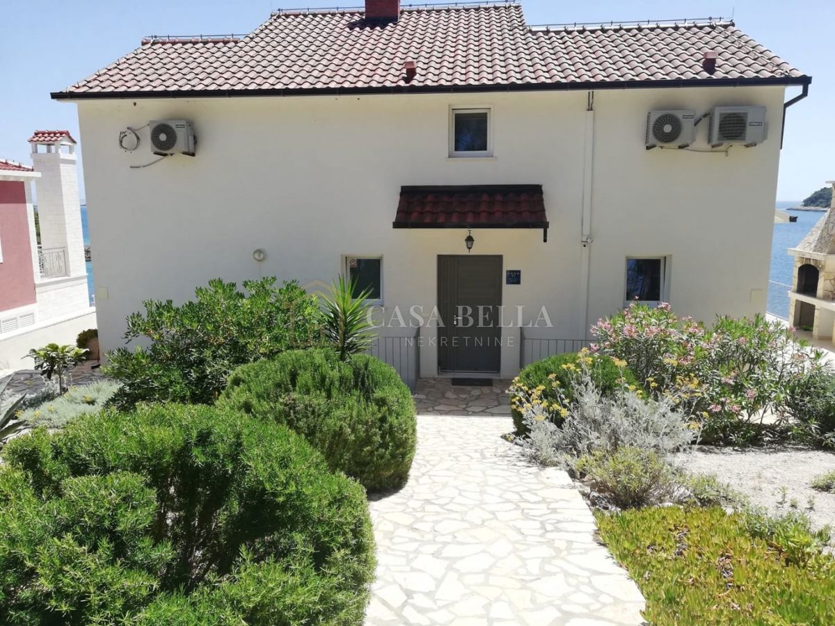 House For sale - DUBROVAČKO-NERETVANSKA KORČULA