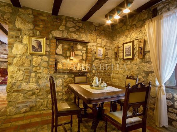 Dom Na sprzedaż - PRIMORSKO-GORANSKA CRIKVENICA