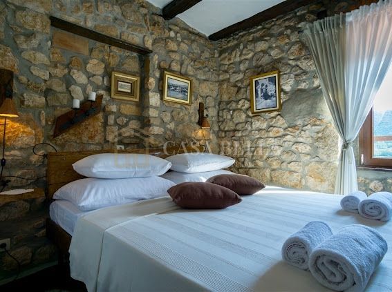 Dom Na sprzedaż - PRIMORSKO-GORANSKA CRIKVENICA