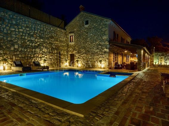 Dom Na sprzedaż - PRIMORSKO-GORANSKA CRIKVENICA