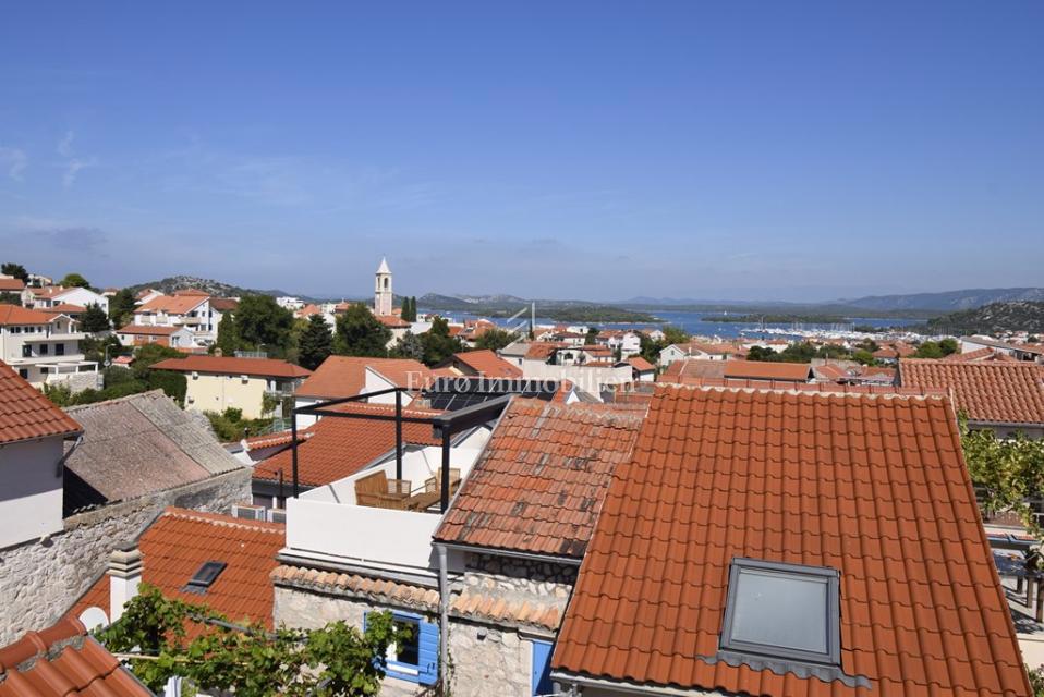 Maison À vendre - ŠIBENSKO-KNINSKA MURTER