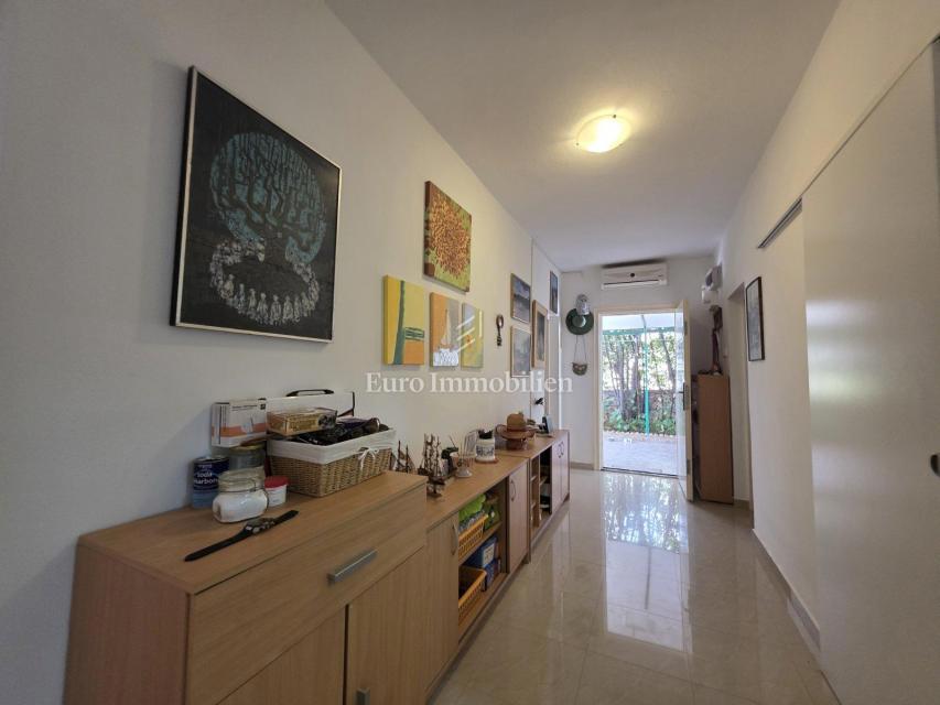 Appartamento In vendita - PRIMORSKO-GORANSKA NOVI VINODOLSKI