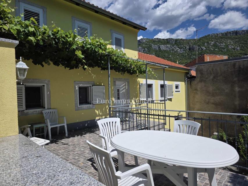 House For sale - Primorsko-goranska Vinodolska Općina - foto 1/24