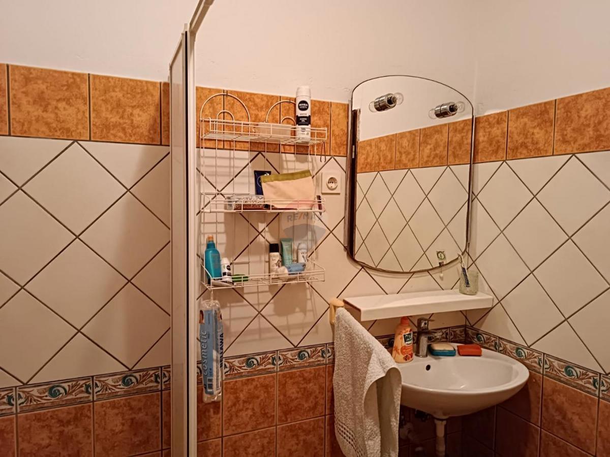 Apartmán Na predaj - PRIMORSKO-GORANSKA KRK