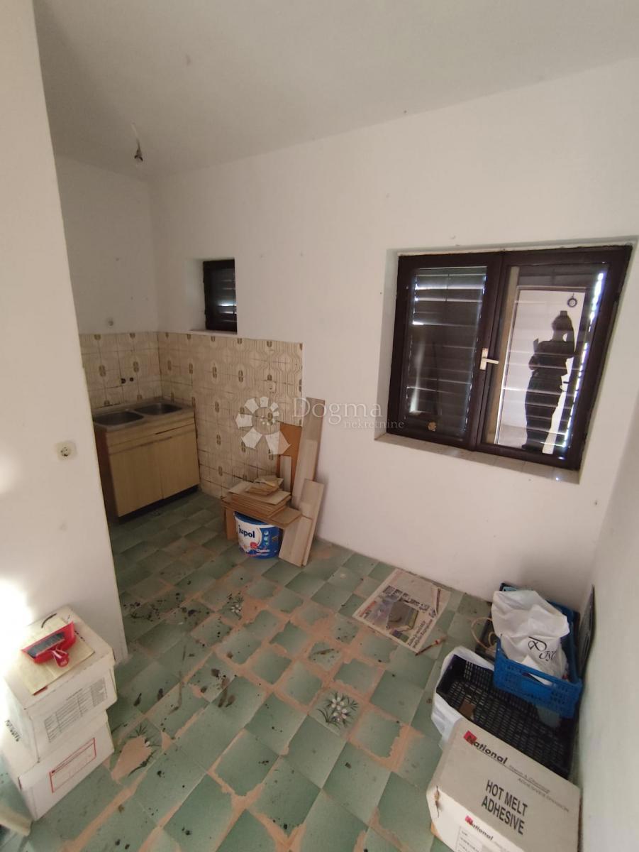 Kuća Na prodaju - ŠIBENSKO-KNINSKA ŠIBENIK