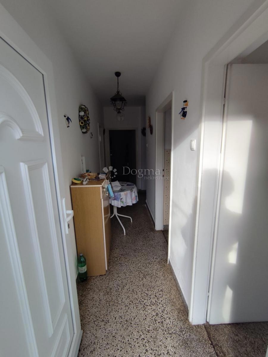Kuća Na prodaju - ŠIBENSKO-KNINSKA ŠIBENIK
