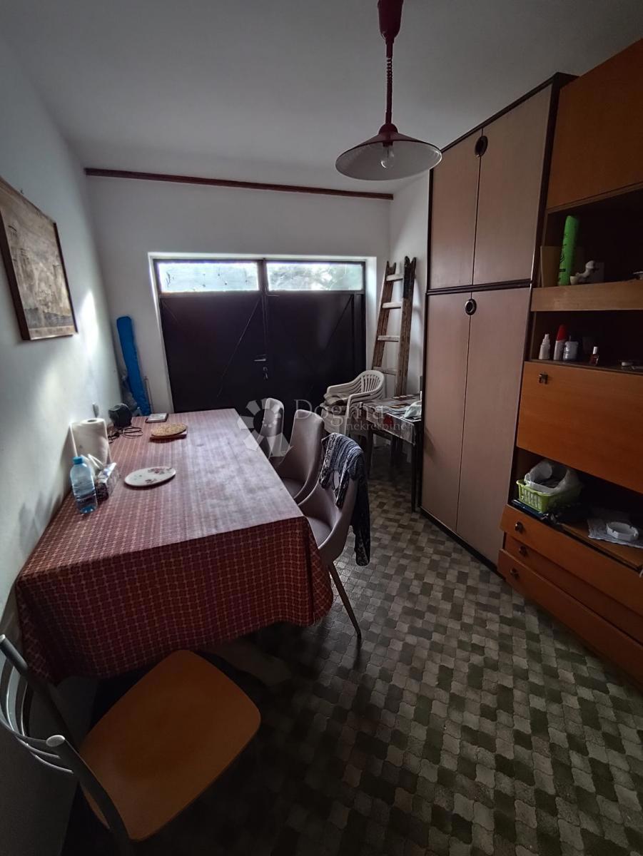 Kuća Na prodaju - ŠIBENSKO-KNINSKA ŠIBENIK