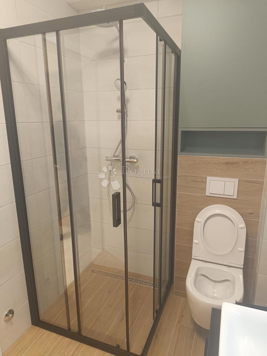 Flat For rent - OSJEČKO-BARANJSKA OSIJEK