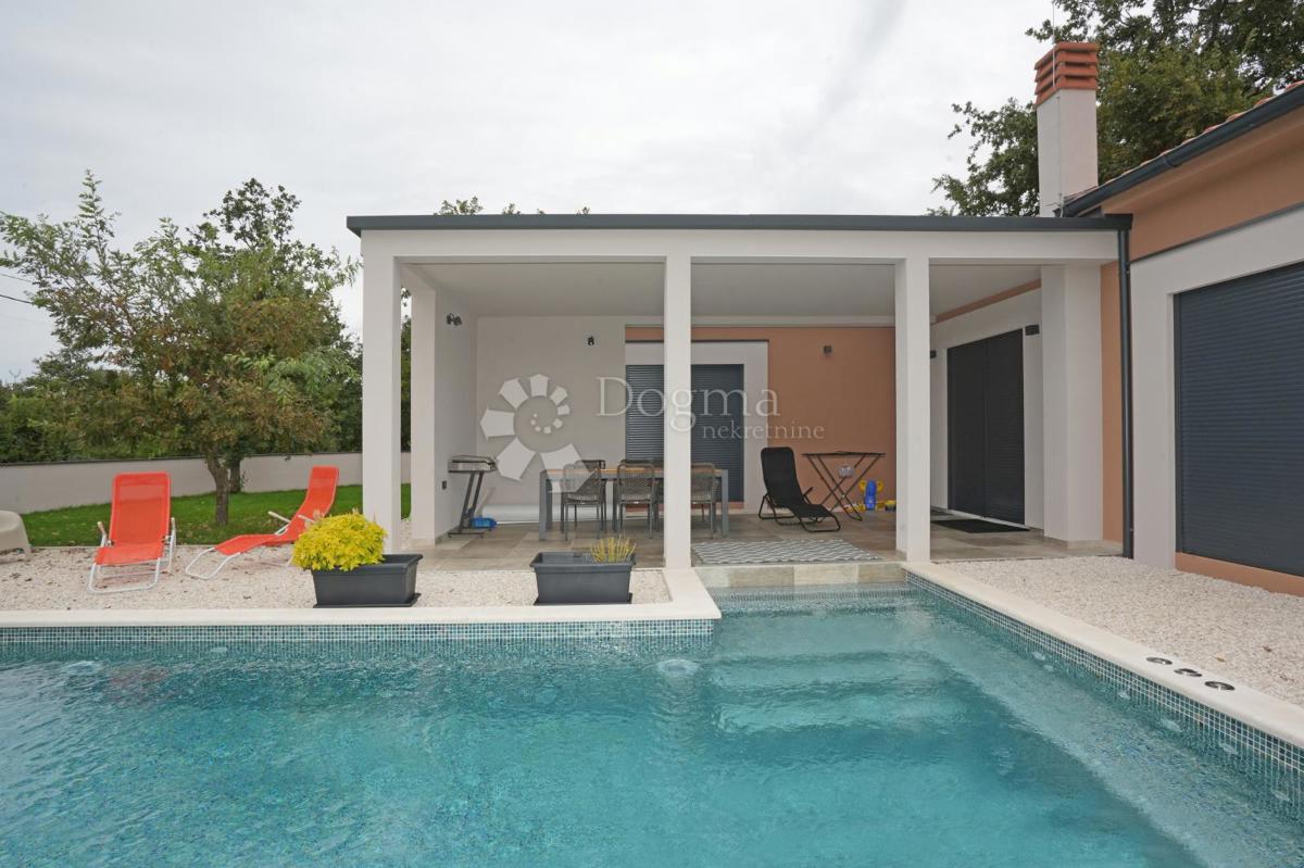 Maison À vendre - Istarska Svetvinčenat - foto 3/56