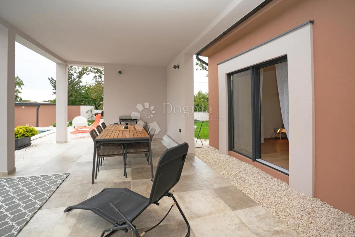 Maison À vendre - ISTARSKA SVETVINČENAT