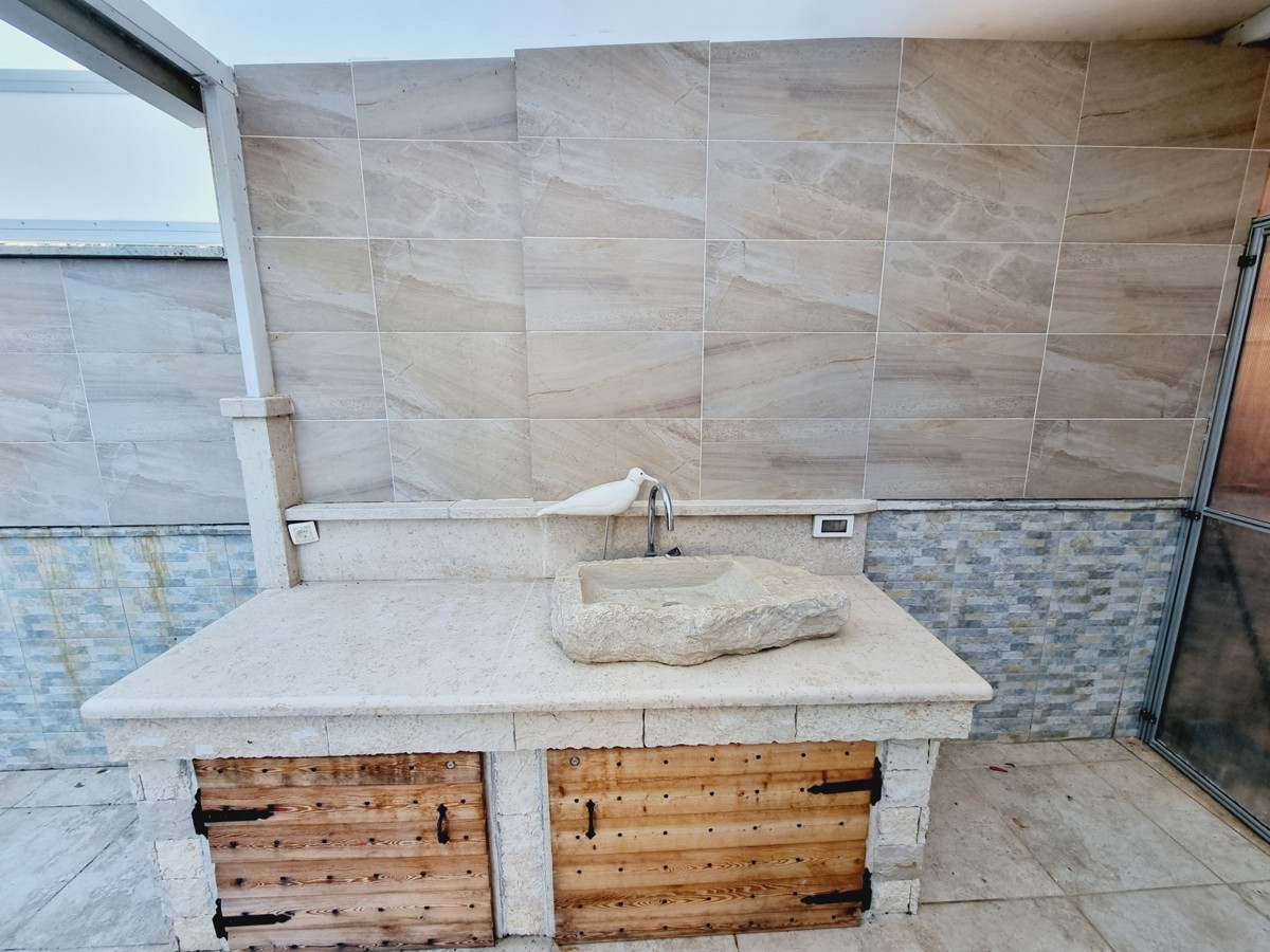 Apartma Na predaj - ISTARSKA NOVIGRAD