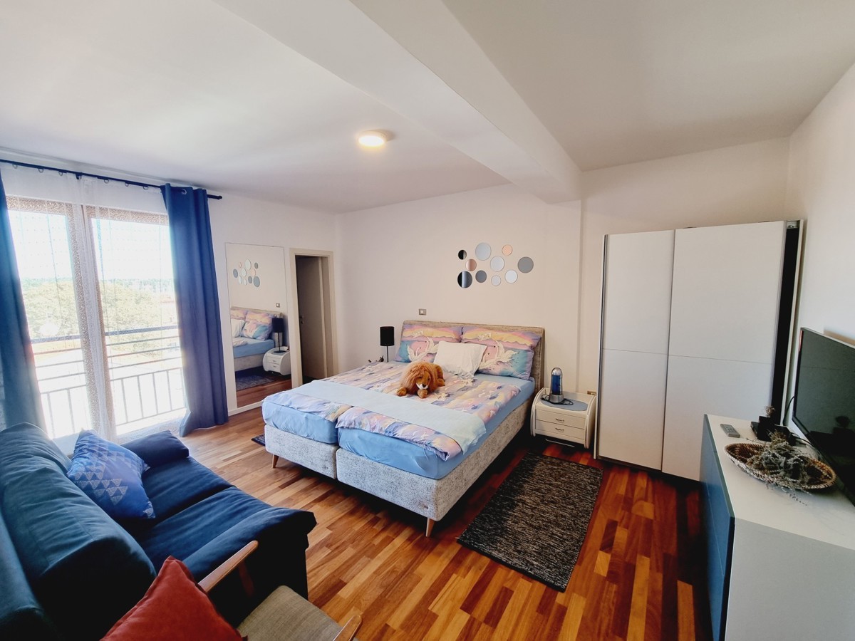 Apartma Na predaj - ISTARSKA NOVIGRAD