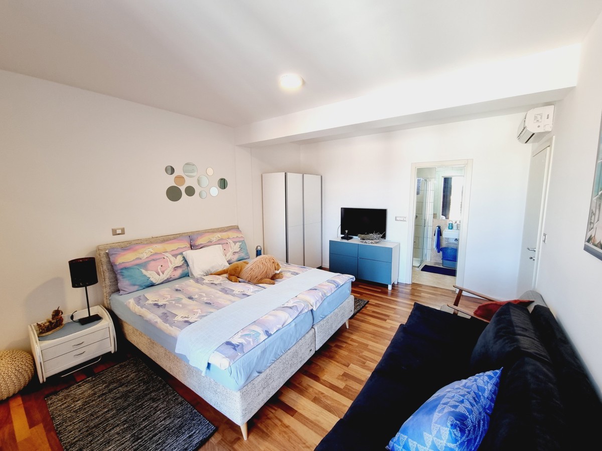 Apartma Na predaj - ISTARSKA NOVIGRAD