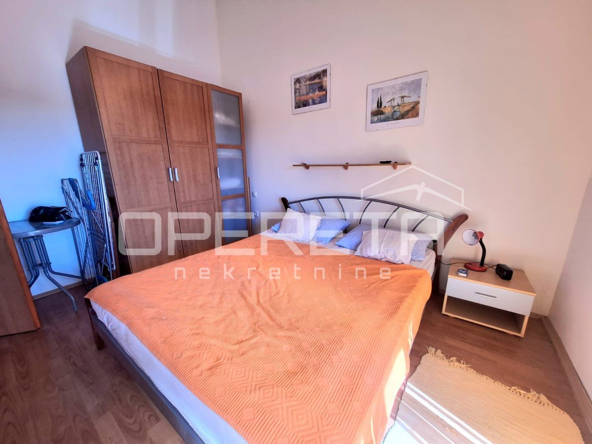 Casa In vendita - ŠIBENSKO-KNINSKA ŠIBENIK