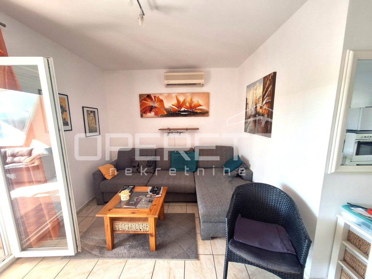 Casa In vendita - ŠIBENSKO-KNINSKA ŠIBENIK
