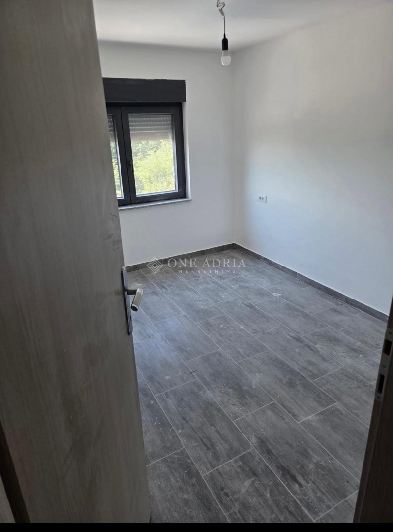 Maison À vendre - PRIMORSKO-GORANSKA VINODOLSKA OPĆINA