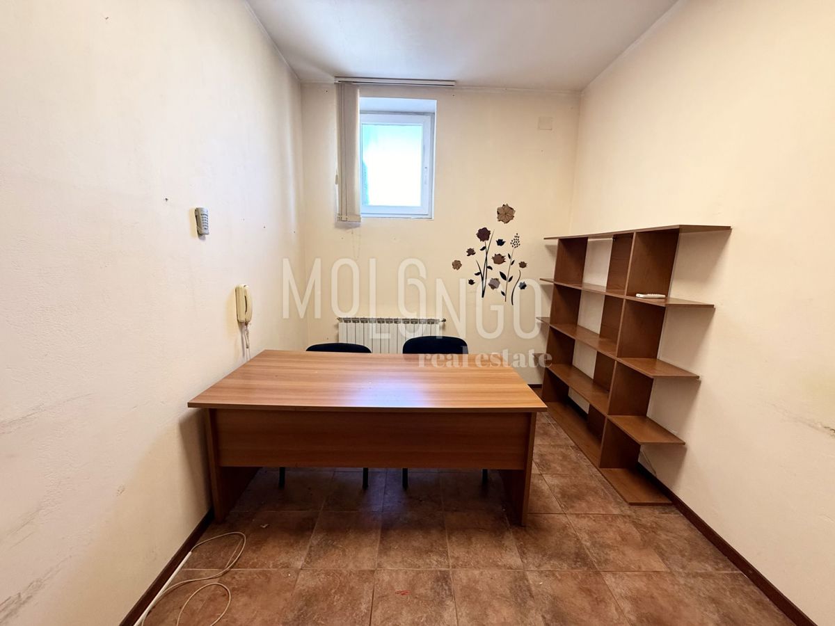 Poslovni prostor Za najam RIJEKA