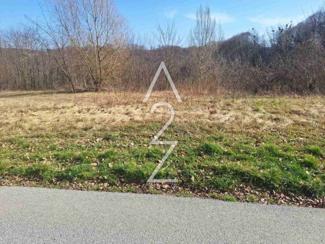 Zemljište na prodaju – Ivanec