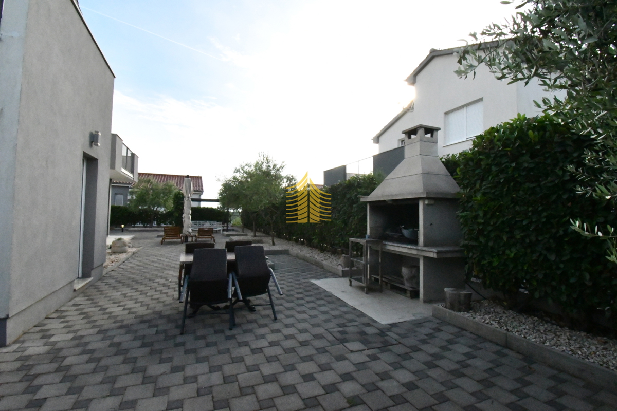 Casa In vendita - ZADARSKA SUKOŠAN