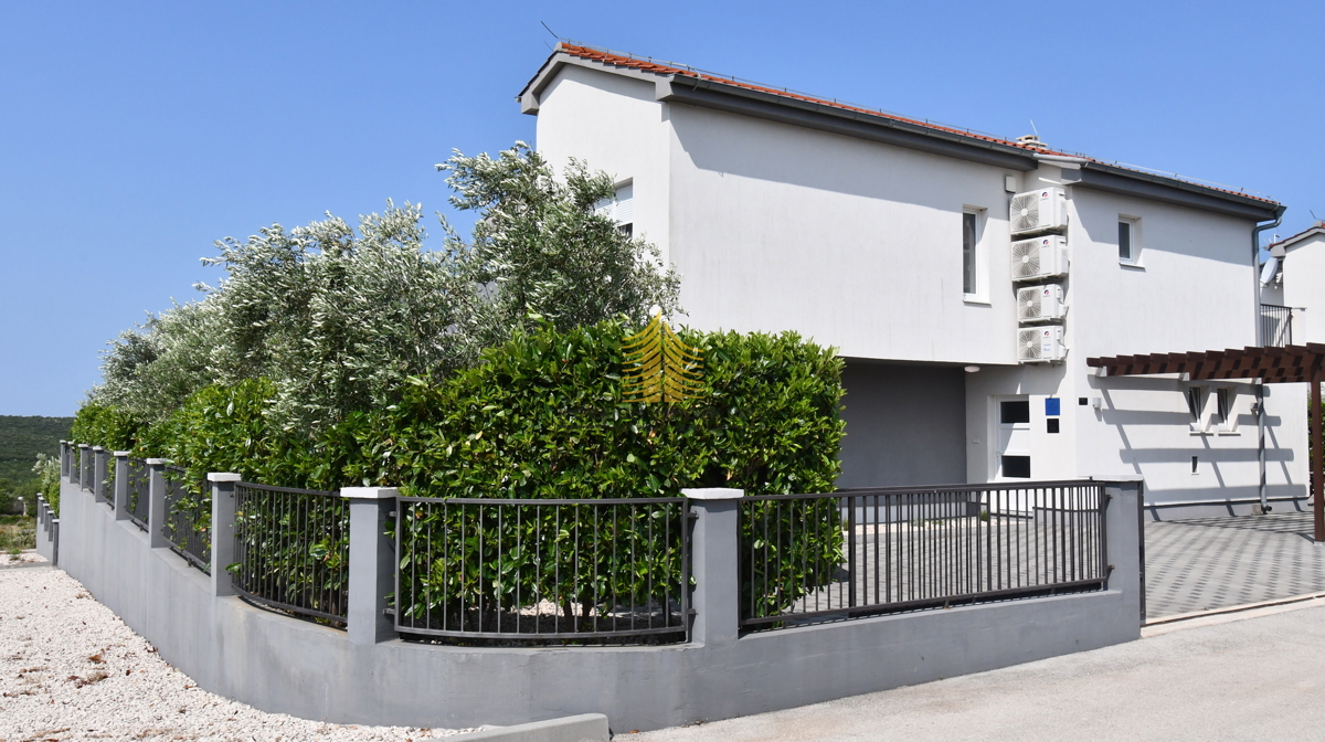 Casa In vendita - ZADARSKA SUKOŠAN