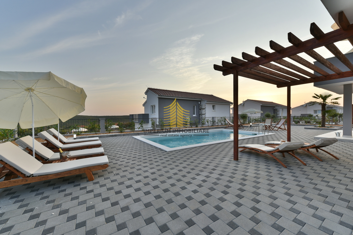 Casa In vendita - ZADARSKA SUKOŠAN