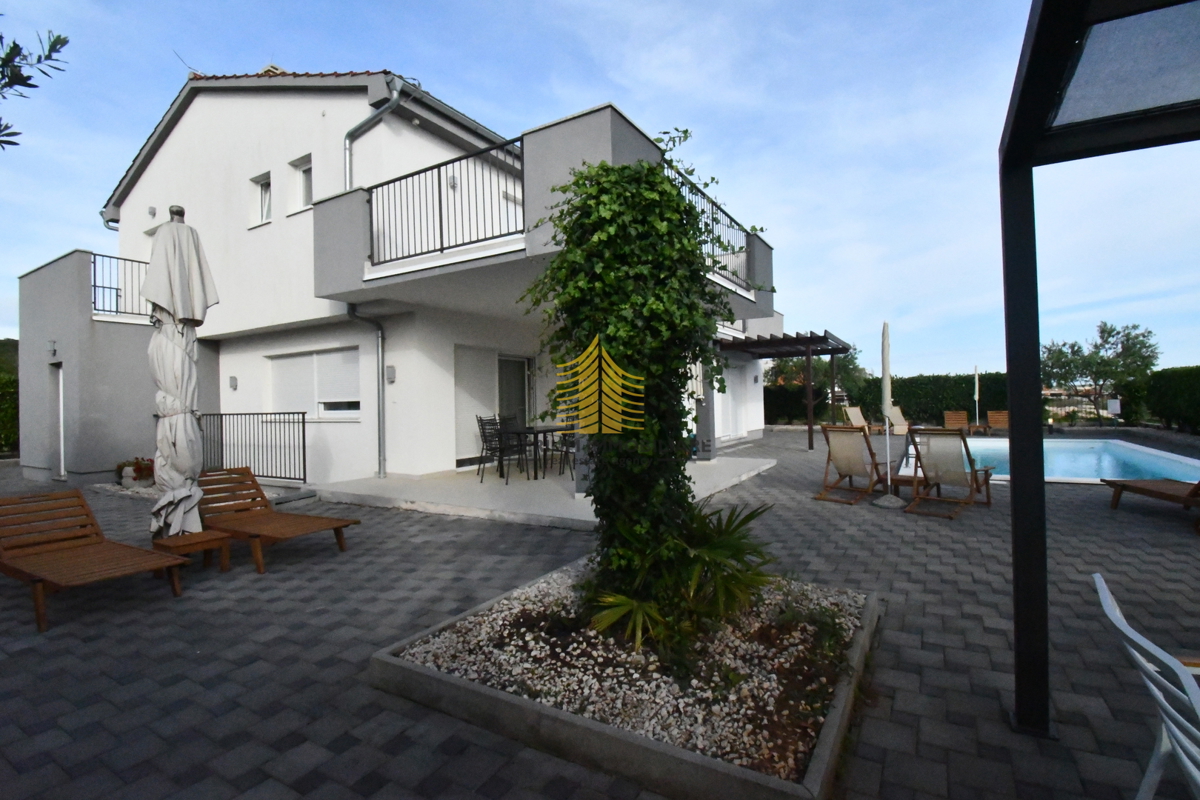 Casa In vendita - ZADARSKA SUKOŠAN
