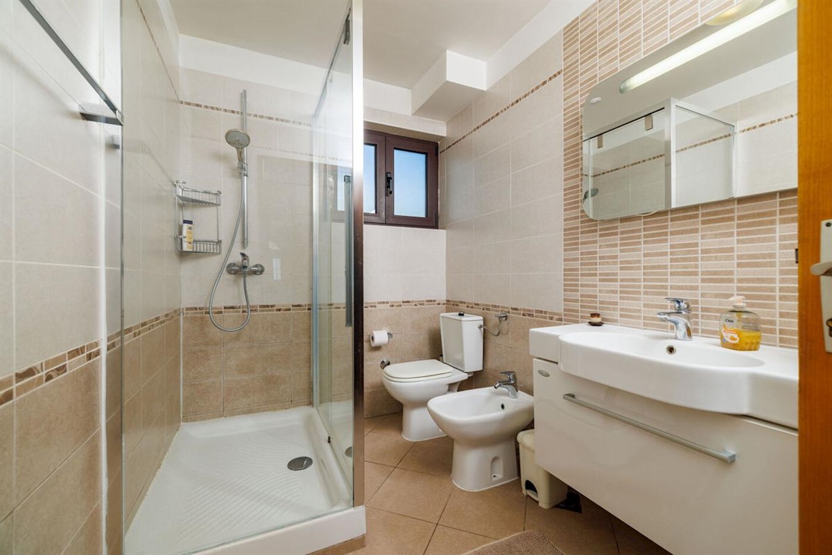 Casa In vendita - PRIMORSKO-GORANSKA KRK