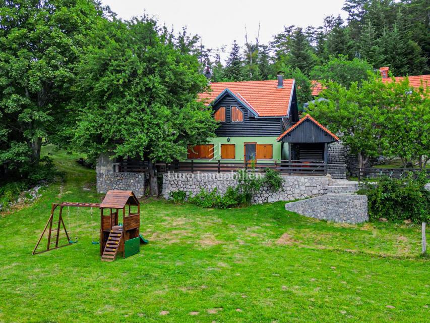House For sale - LIČKO-SENJSKA SENJ