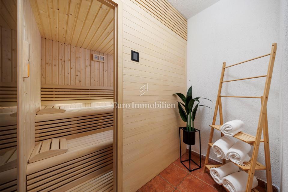 House For sale - LIČKO-SENJSKA SENJ