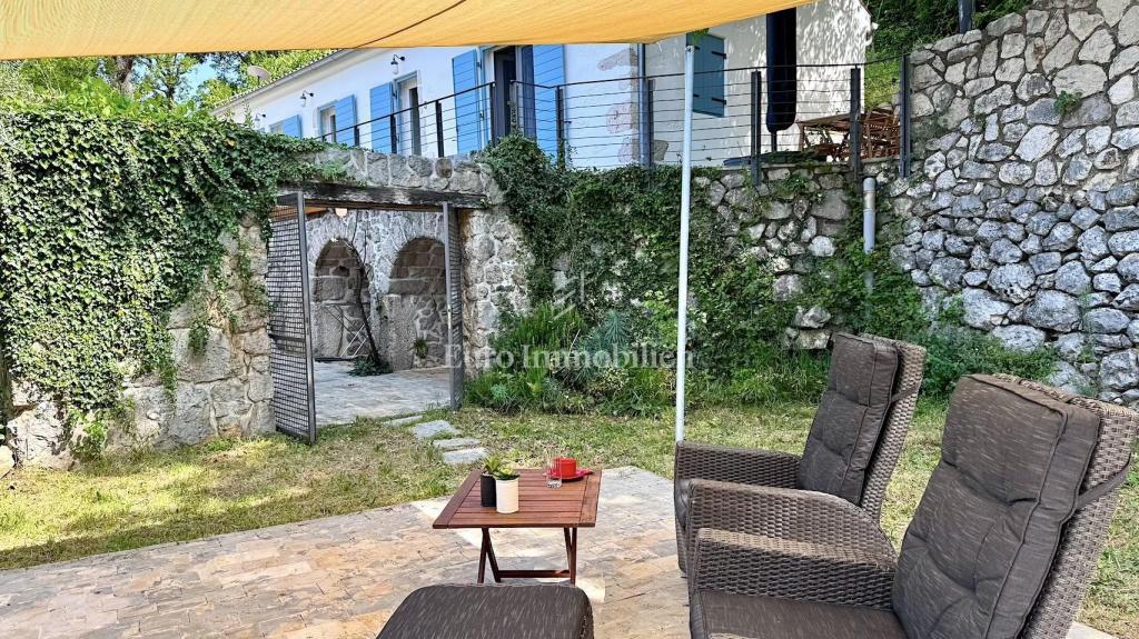 Kuća Na prodaju - PRIMORSKO-GORANSKA VINODOLSKA OPĆINA
