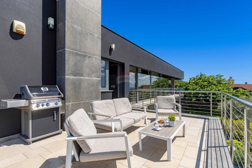 Haus Zu verkaufen - PRIMORSKO-GORANSKA BAKAR