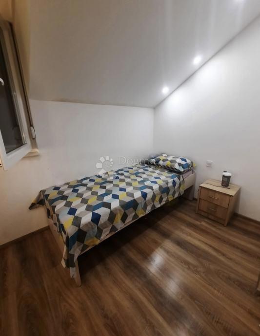 Flat For sale - SPLITSKO-DALMATINSKA PODSTRANA