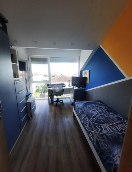 Appartamento In vendita - SPLITSKO-DALMATINSKA Podstrana