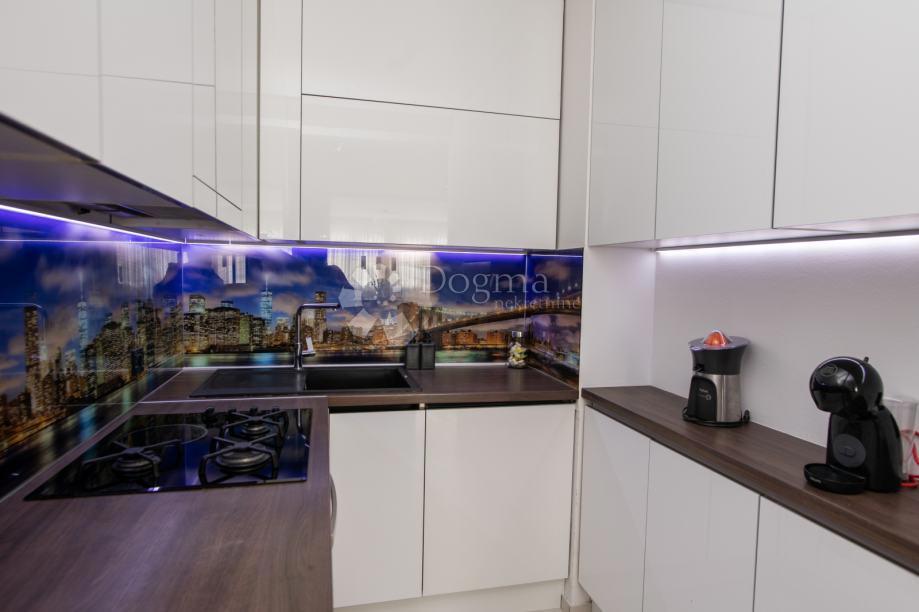 Apartmán Na predaj - ŠIBENSKO-KNINSKA ŠIBENIK