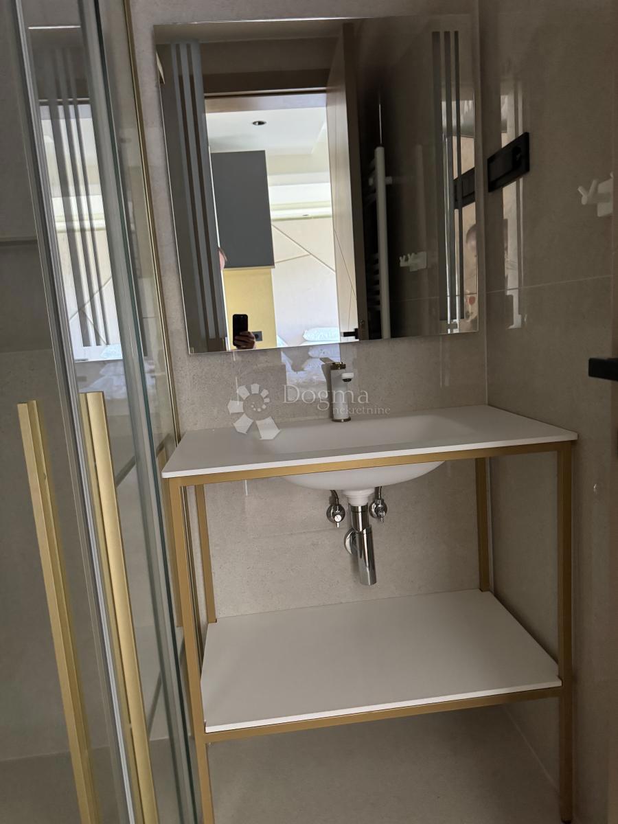 Apartma Naprodaj - PRIMORSKO-GORANSKA Crikvenica