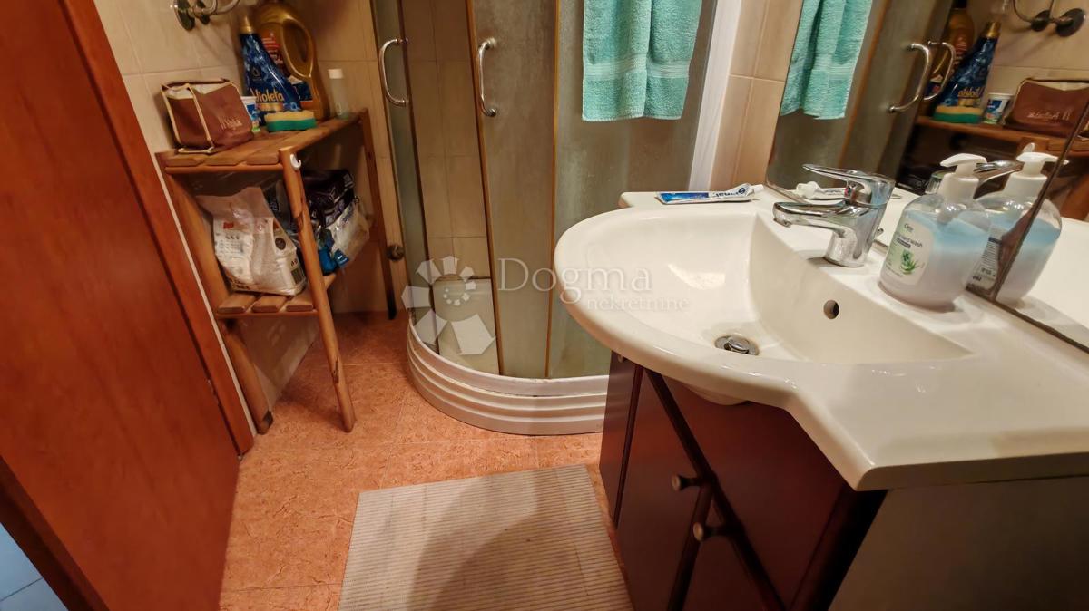 Apartment Zu verkaufen - PRIMORSKO-GORANSKA CRIKVENICA