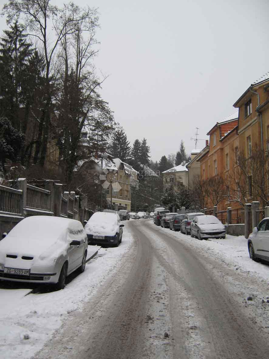 Casa In vendita - GRAD ZAGREB ZAGREB